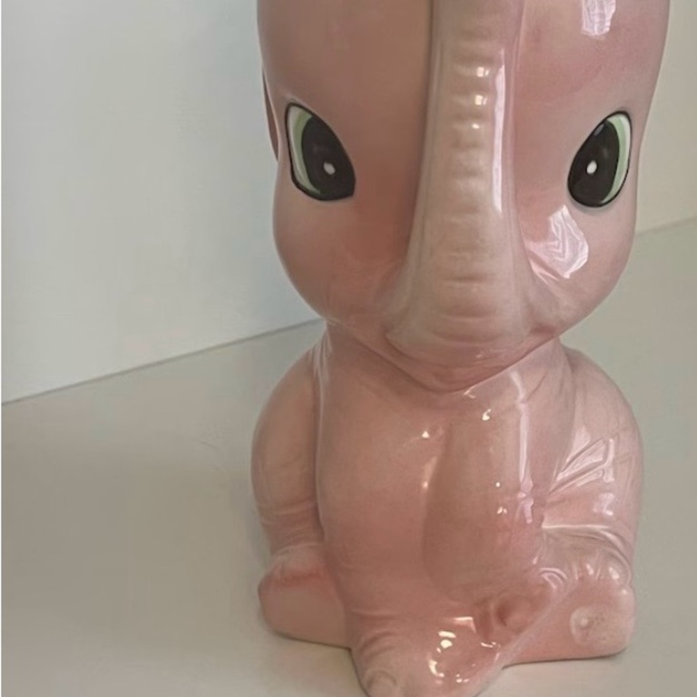 Vintage pink elephant, pitcher made by the Lego company